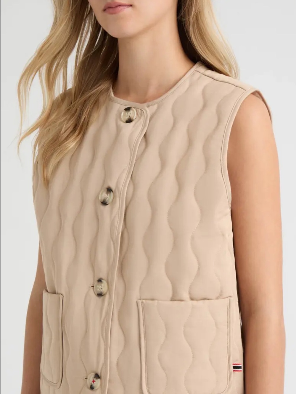 HUNTER Women’s S Clay Beige Quilted Sleeveless Button Down Lightweight Vest NWT - Picture 4 of 16